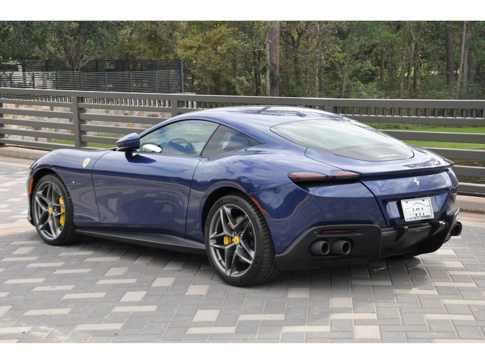 2022 Ferrari Roma - Image 4 of 20