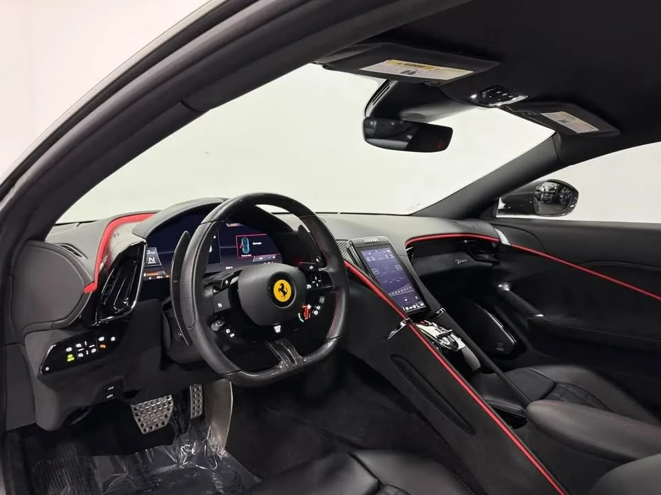 2022 Ferrari Roma - Image 7 of 20