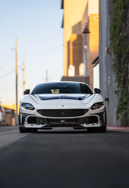 2022 Ferrari Roma - Image 5 of 21