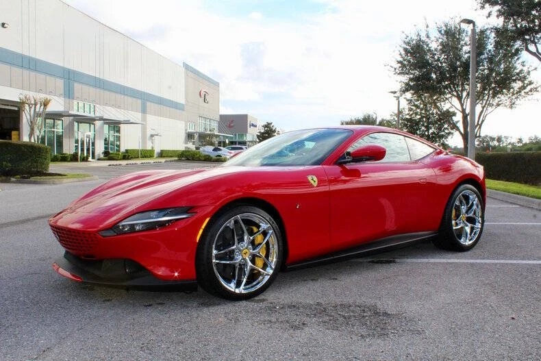 2022 Ferrari Roma - Image 8 of 12