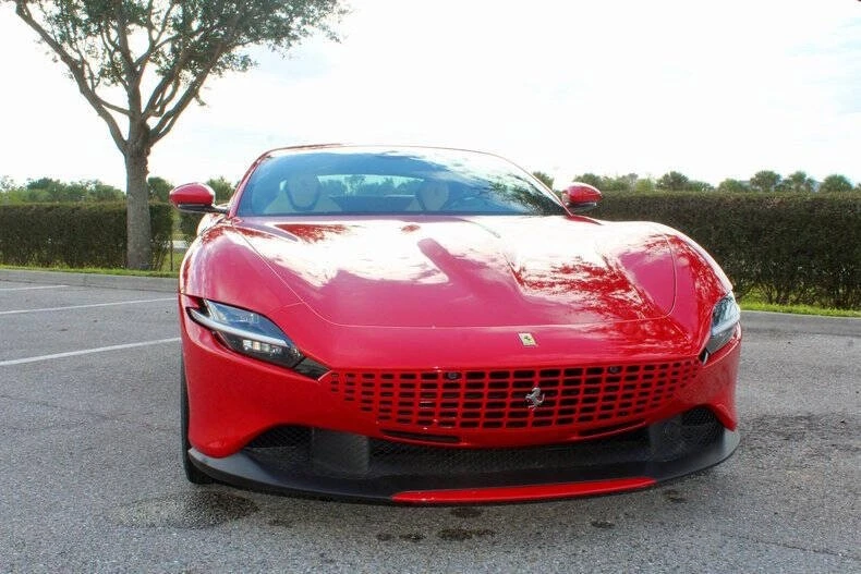2022 Ferrari Roma - Image 6 of 12