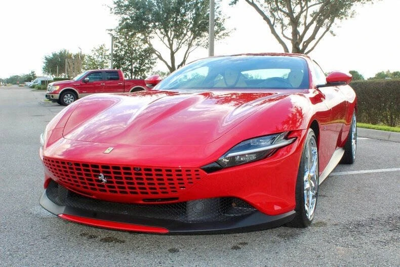 2022 Ferrari Roma - Image 7 of 12