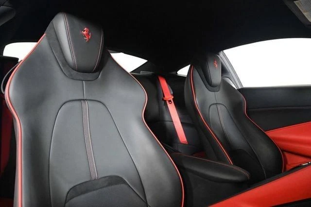 2022 Ferrari Roma - Image 4 of 20