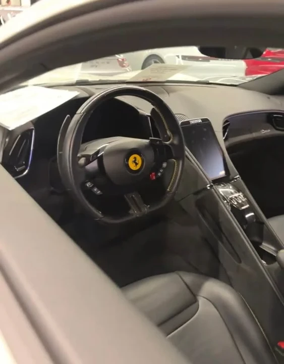 2022 Ferrari Roma - Image 3 of 4