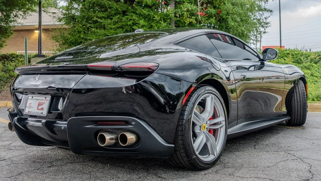 2022 Ferrari Roma - Image 28 of 30