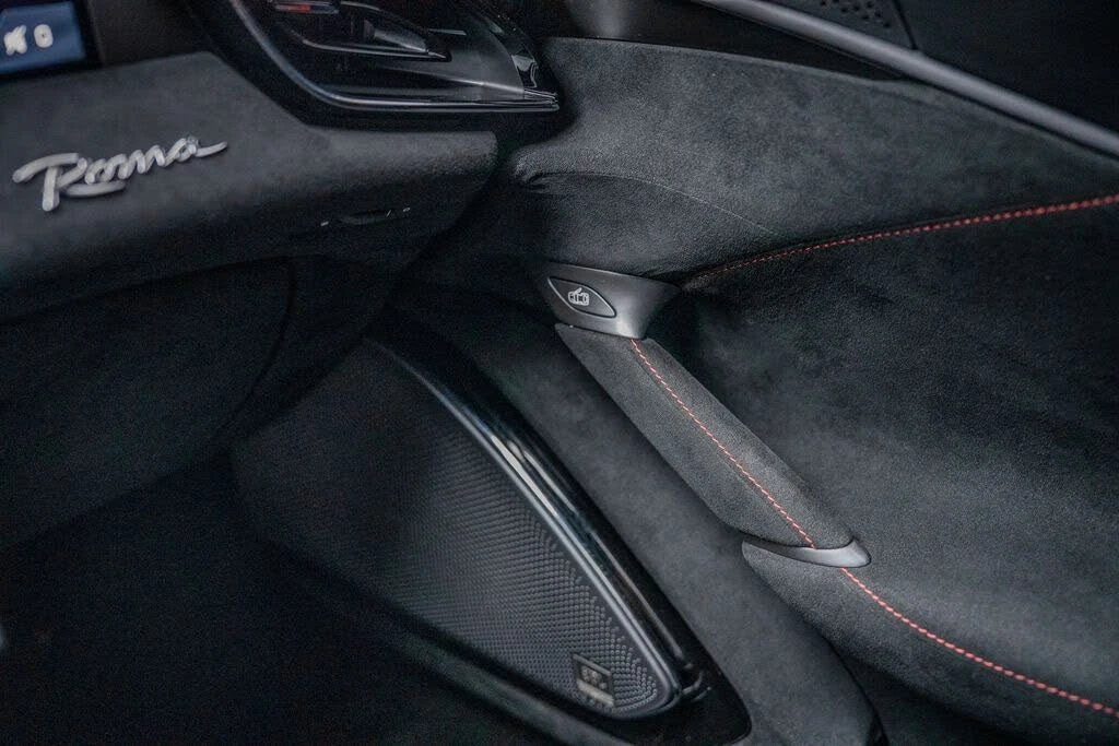2022 Ferrari Roma - Image 14 of 30