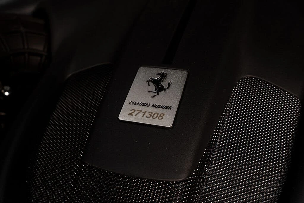 2022 Ferrari Roma - Image 9 of 31