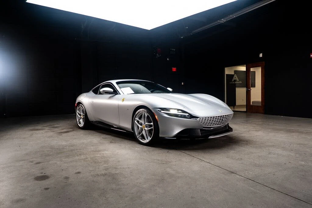 2022 Ferrari Roma - Image 12 of 31