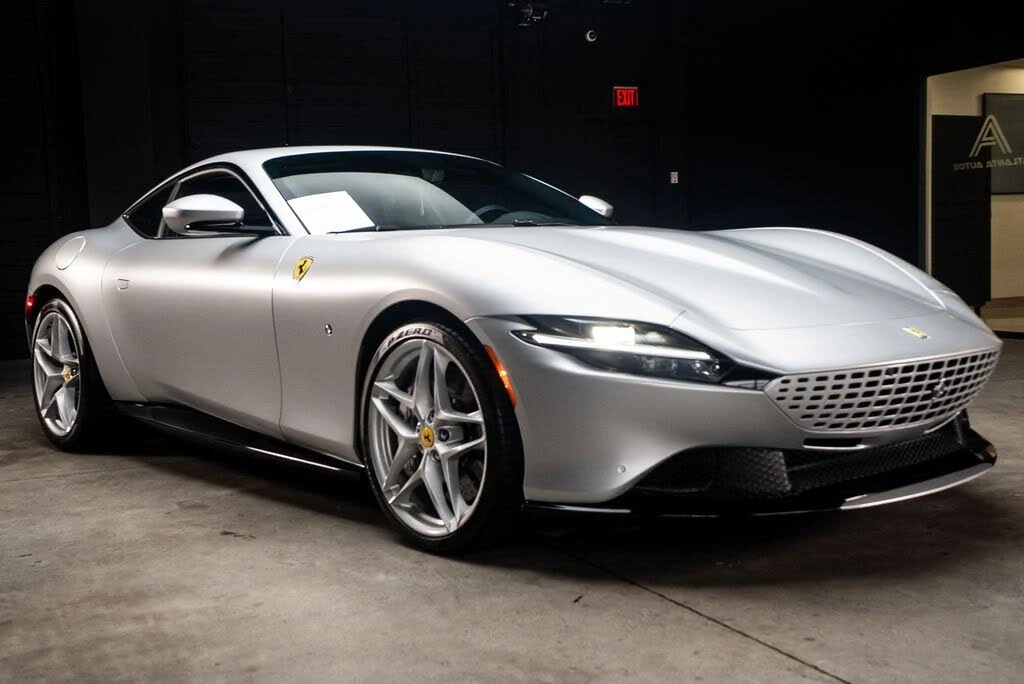 2022 Ferrari Roma - Image 13 of 31