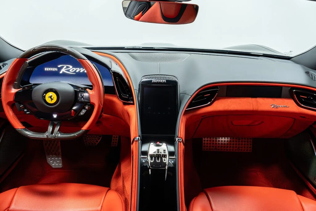 2022 Ferrari Roma - Image 14 of 31