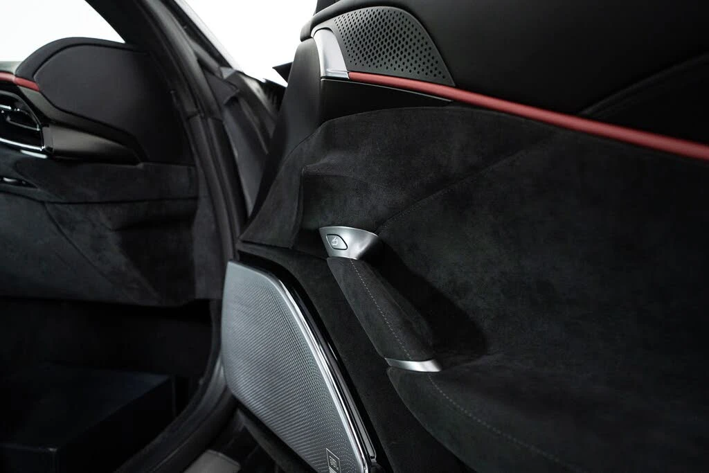 2022 Ferrari Roma - Image 25 of 31