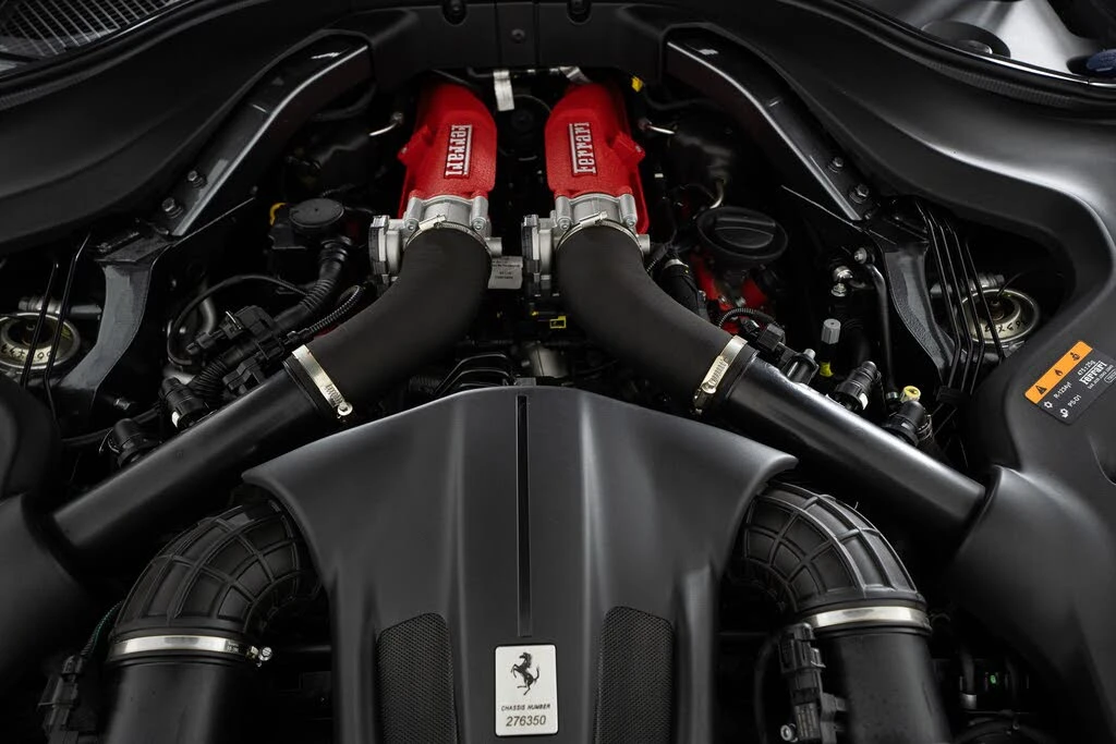2022 Ferrari Roma - Image 16 of 31