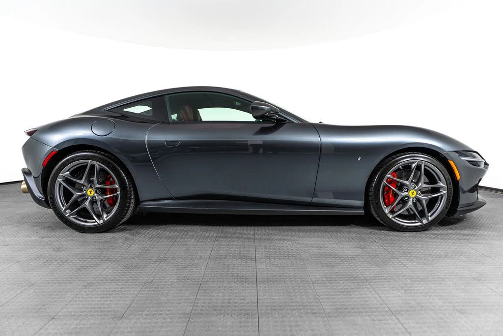 2022 Ferrari Roma - Image 6 of 31