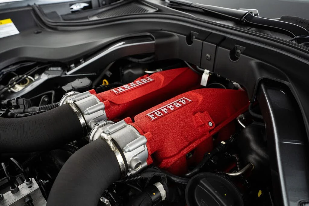 2022 Ferrari Roma - Image 17 of 31