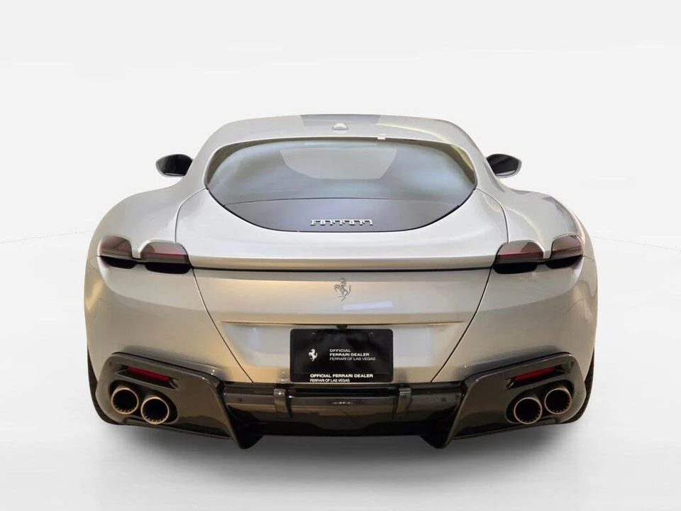2022 Ferrari Roma - Image 10 of 31