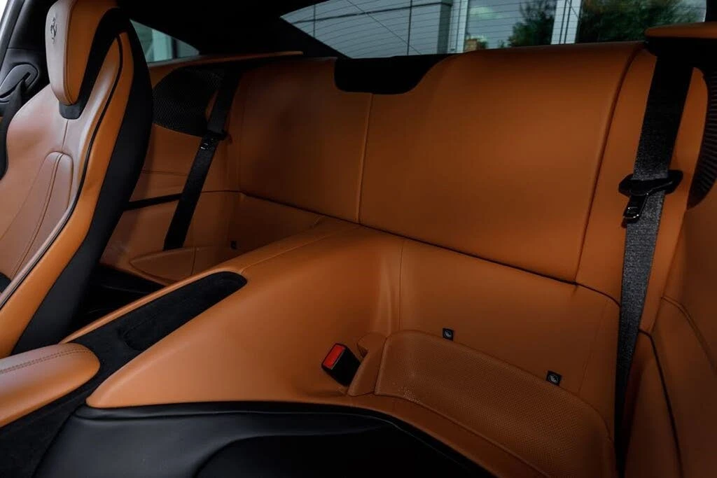 2022 Ferrari Roma - Image 22 of 31