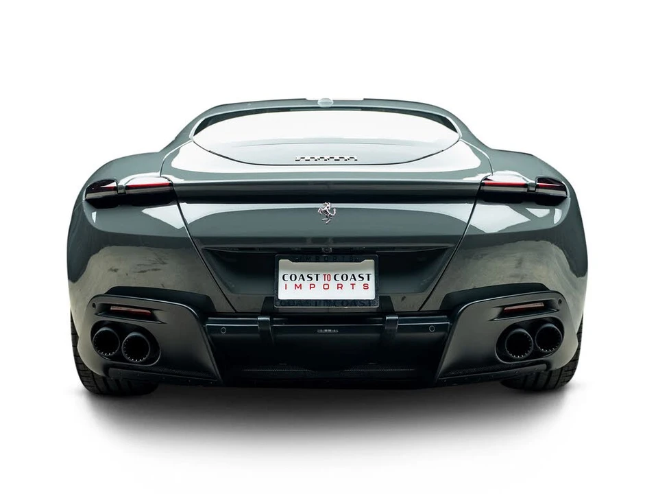 2022 Ferrari Roma - Image 12 of 31