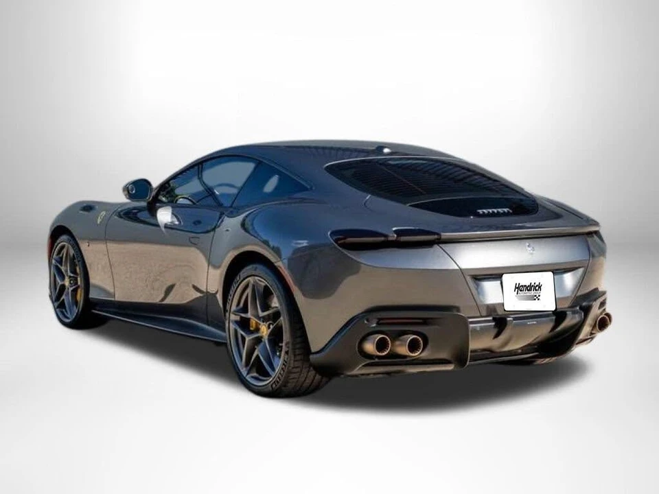 2022 Ferrari Roma - Image 3 of 31