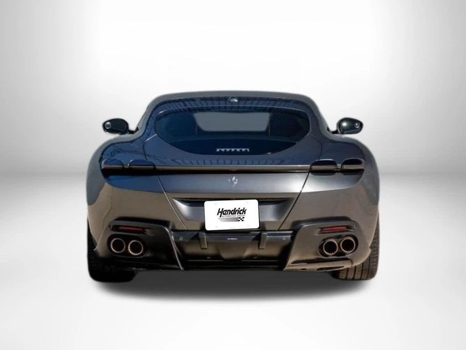 2022 Ferrari Roma - Image 9 of 31