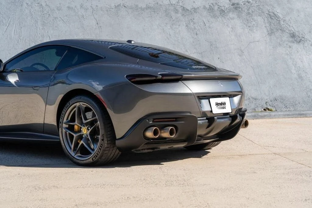 2022 Ferrari Roma - Image 24 of 31