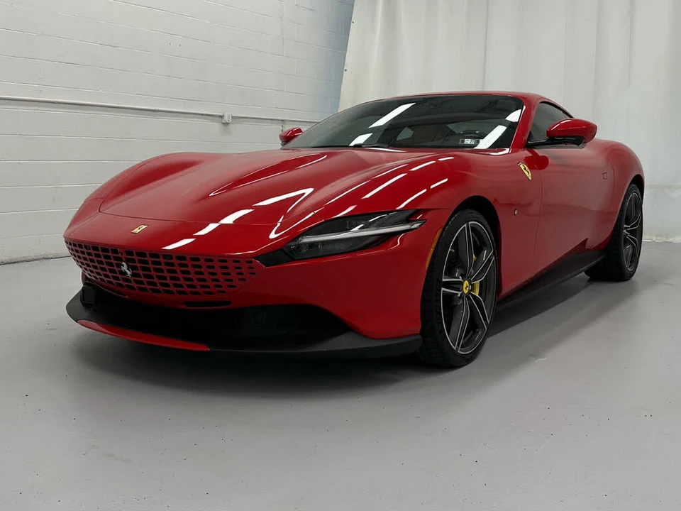 2022 Ferrari Roma - Image 4 of 31