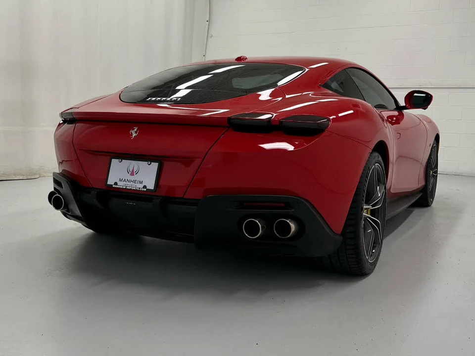 2022 Ferrari Roma - Image 6 of 31