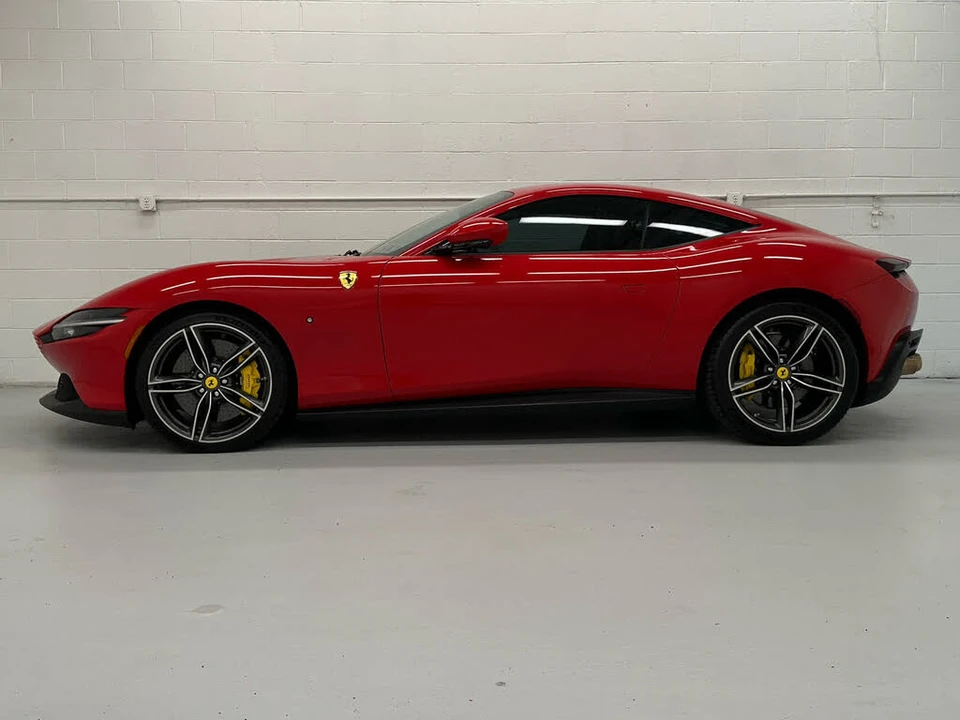 2022 Ferrari Roma - Image 3 of 31