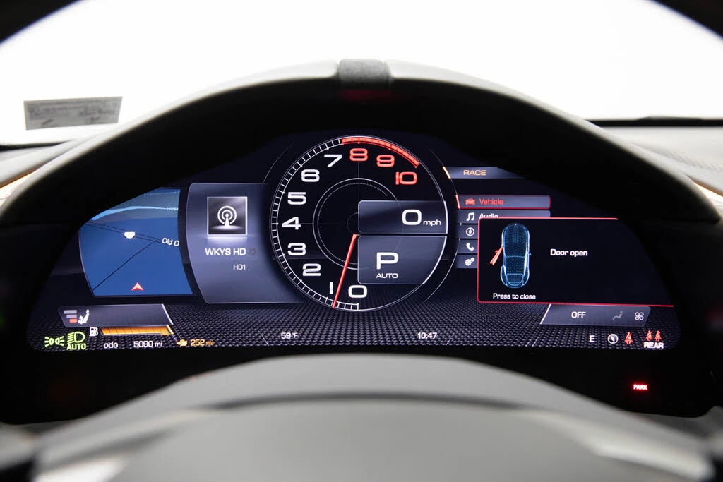 2022 Ferrari Roma - Image 12 of 31