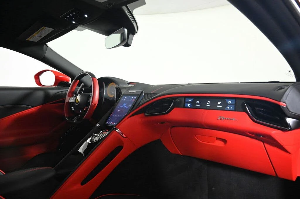 2022 Ferrari Roma - Image 18 of 31