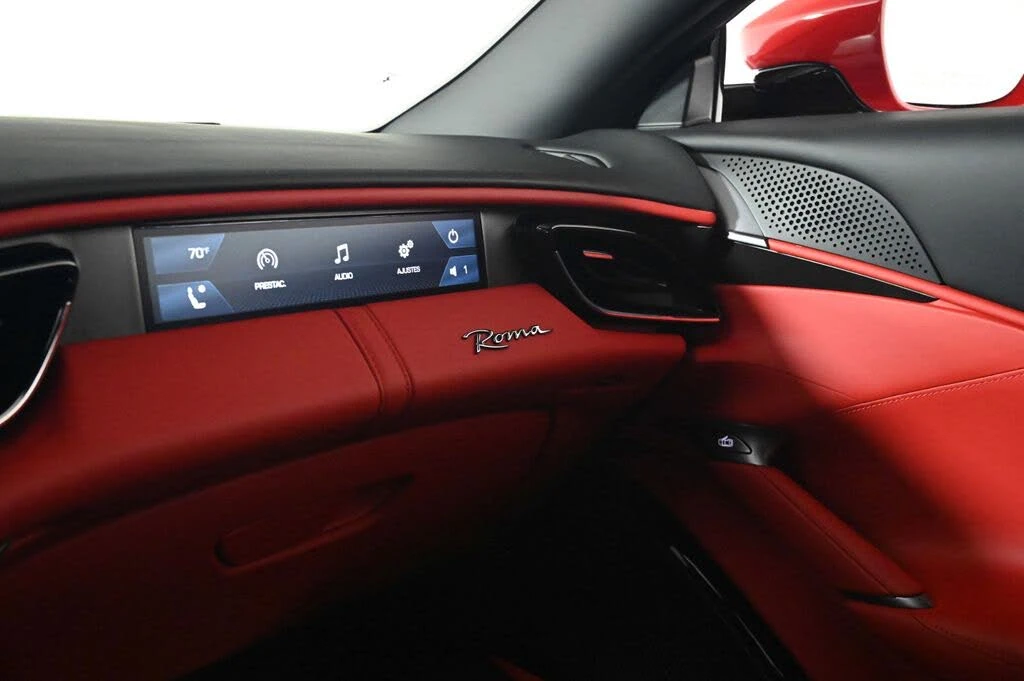 2022 Ferrari Roma - Image 21 of 31