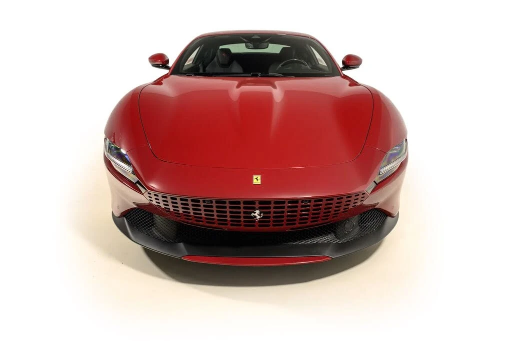 2022 Ferrari Roma - Image 11 of 31