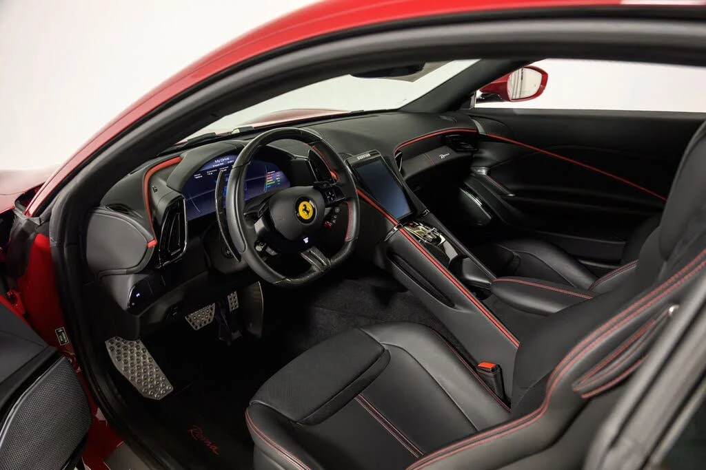 2022 Ferrari Roma - Image 18 of 31
