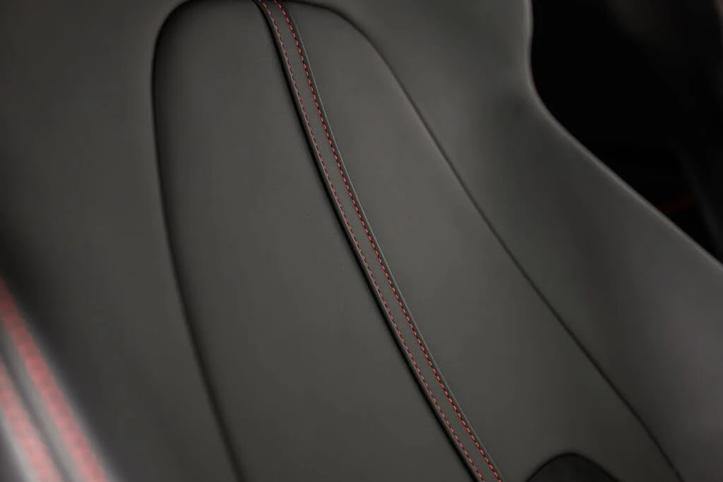2022 Ferrari Roma - Image 28 of 31