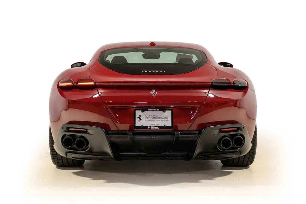 2022 Ferrari Roma - Image 5 of 31