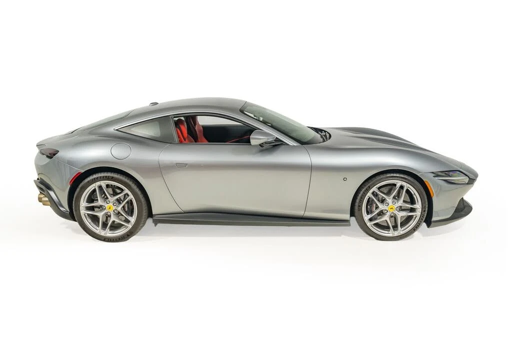 2022 Ferrari Roma - Image 10 of 31