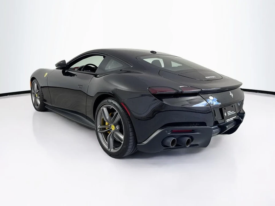 2022 Ferrari Roma - Image 5 of 6