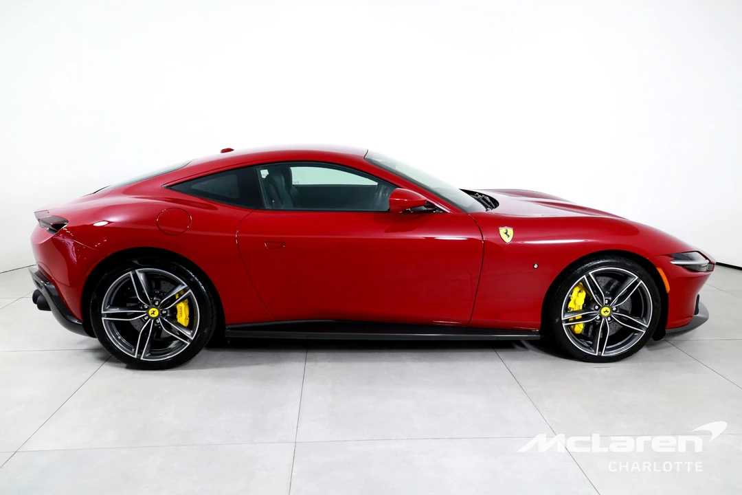 2022 Ferrari Roma - Image 9 of 31