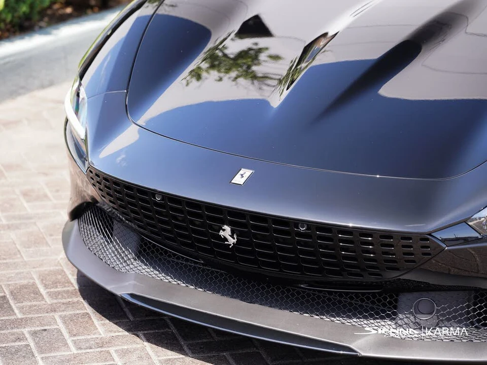 2022 Ferrari Roma - Image 14 of 31