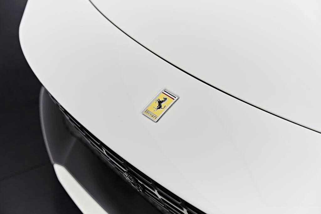 2022 Ferrari Roma - Image 20 of 31