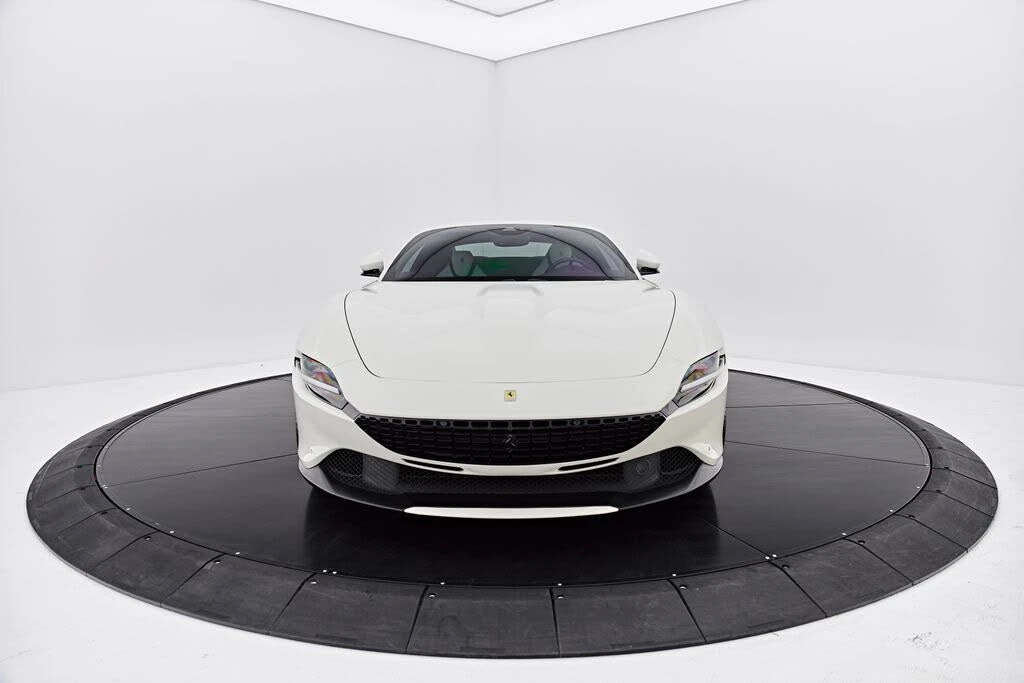 2022 Ferrari Roma - Image 18 of 31