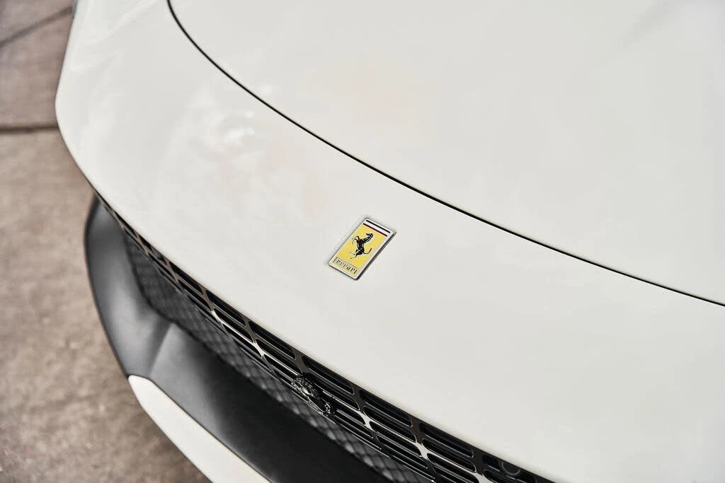 2022 Ferrari Roma - Image 7 of 31