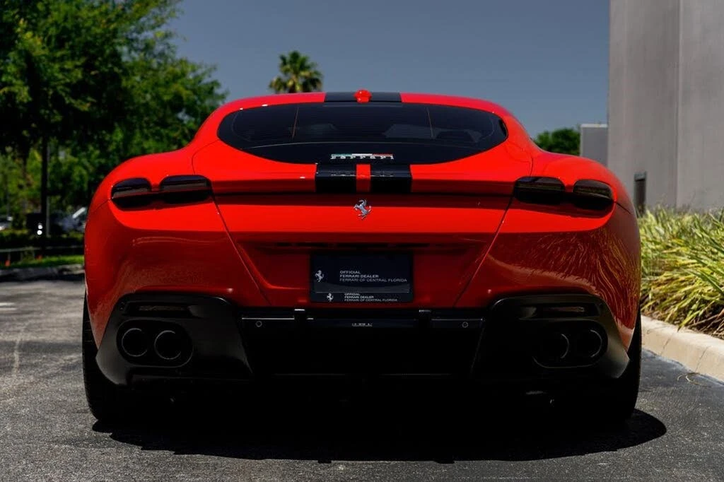 2022 Ferrari Roma - Image 4 of 31
