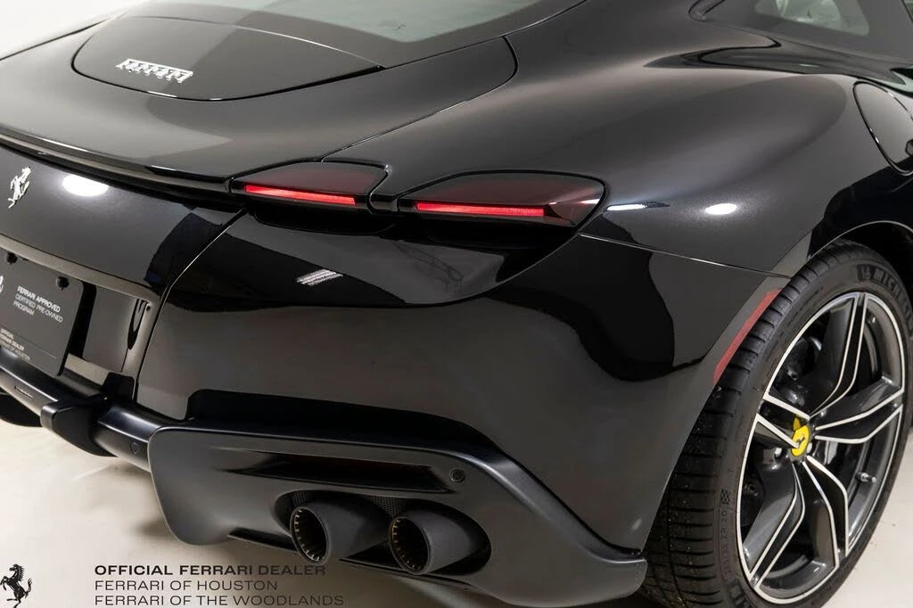 2022 Ferrari Roma - Image 27 of 31