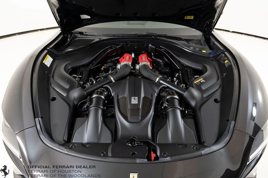 2022 Ferrari Roma - Image 30 of 31