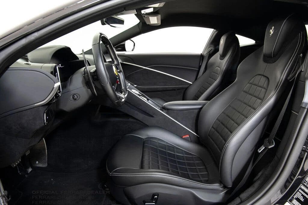 2022 Ferrari Roma - Image 5 of 31