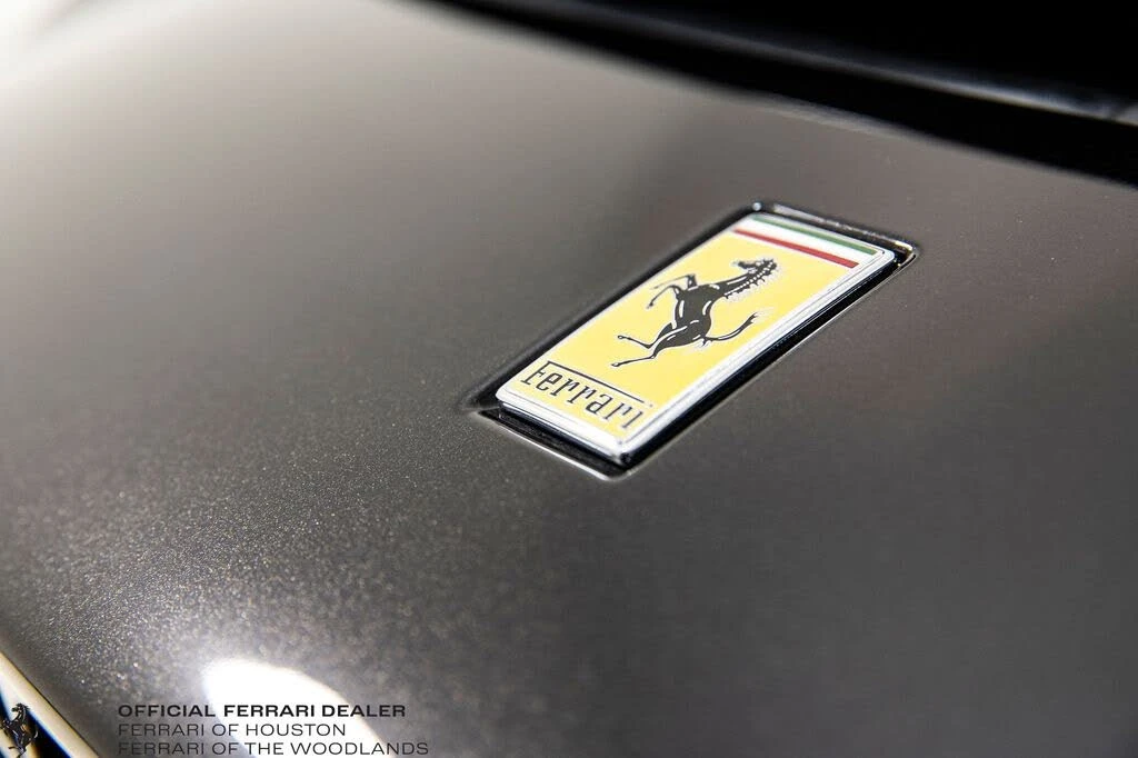 2022 Ferrari Roma - Image 26 of 31