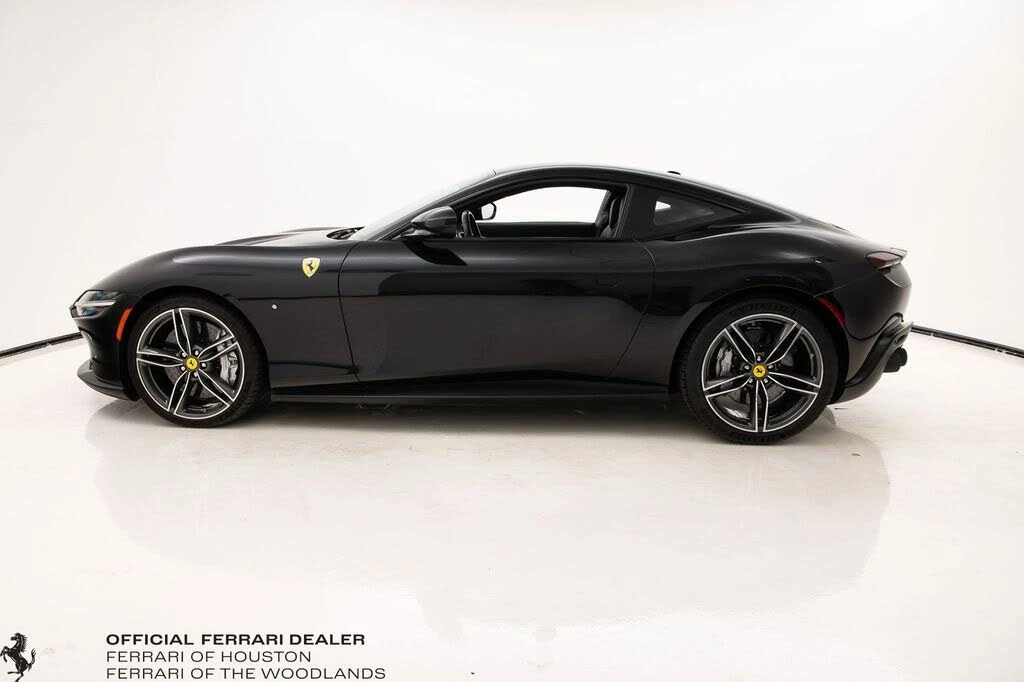 2022 Ferrari Roma - Image 8 of 31