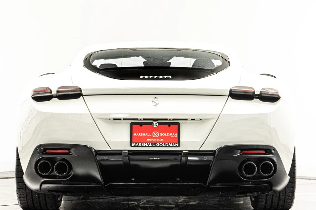 2022 Ferrari Roma - Image 8 of 31