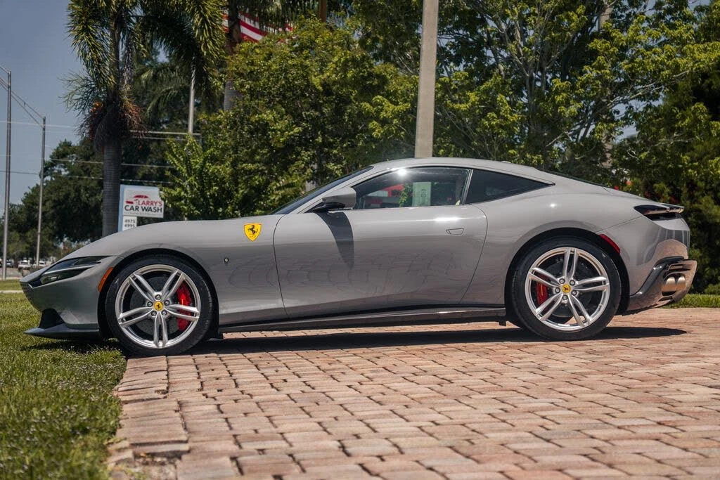 2022 Ferrari Roma - Image 4 of 31