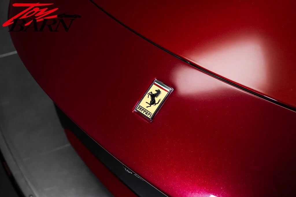 2022 Ferrari Roma - Image 10 of 31